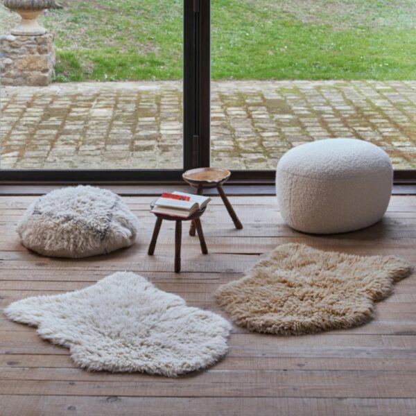 tapis en laine imitation peau de mouton