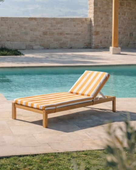 matelas coussin bain de soleil rayé jaune et blanc