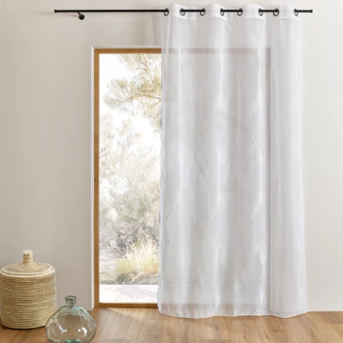 Voile bordado con hojas