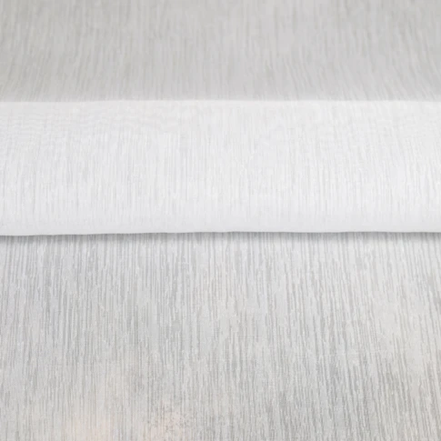 Leichter Voilestoff mit Bleiband am Saum