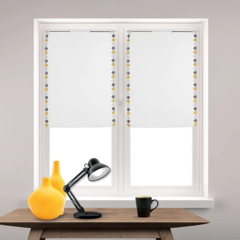 Paire de vitrages col jaune