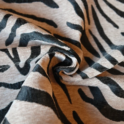 Tissu jacquard chenille motif zèbre