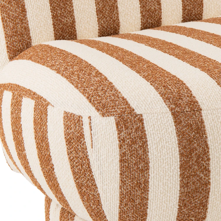Lounge-Sessel mit gestreiftem Stoffbezug