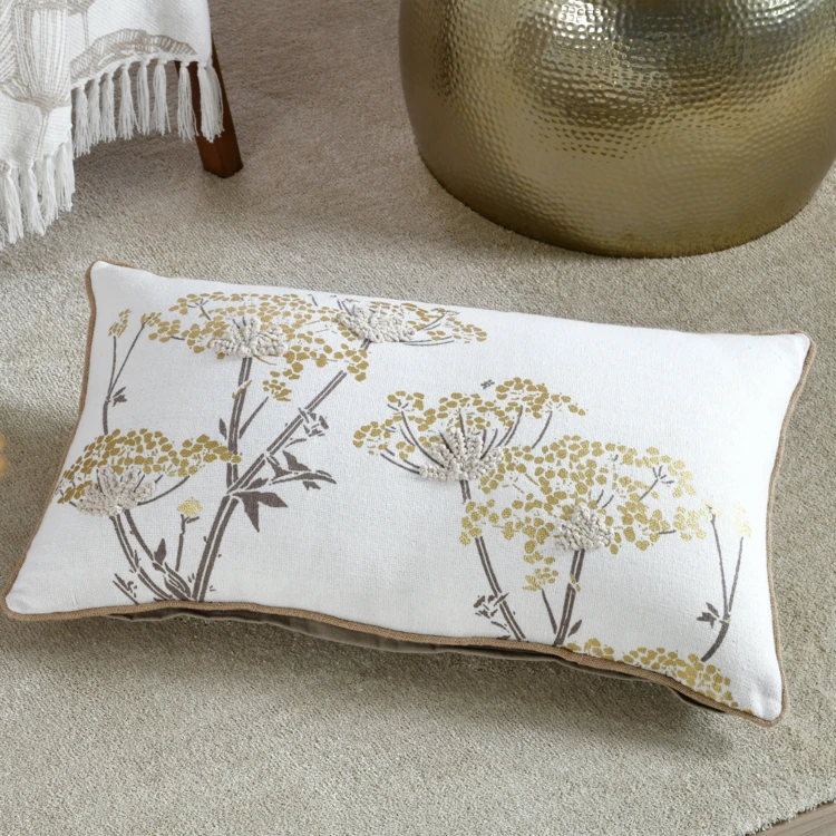 Coussin  feuillage doré