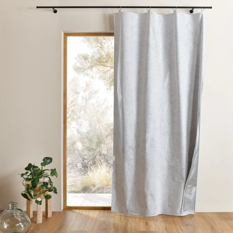 Forro térmico opaco para cortinas aislantes