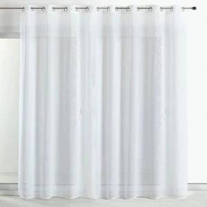 Cortinas com efeito linho