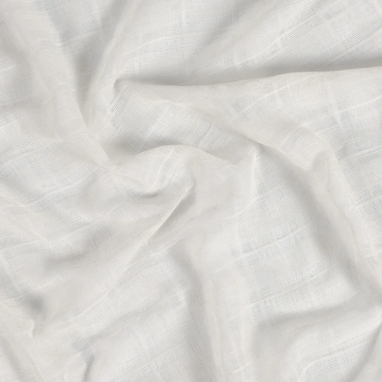 Scheibengardine im Paar mit durchbrochenem Karomuster im Kelsch-Stil