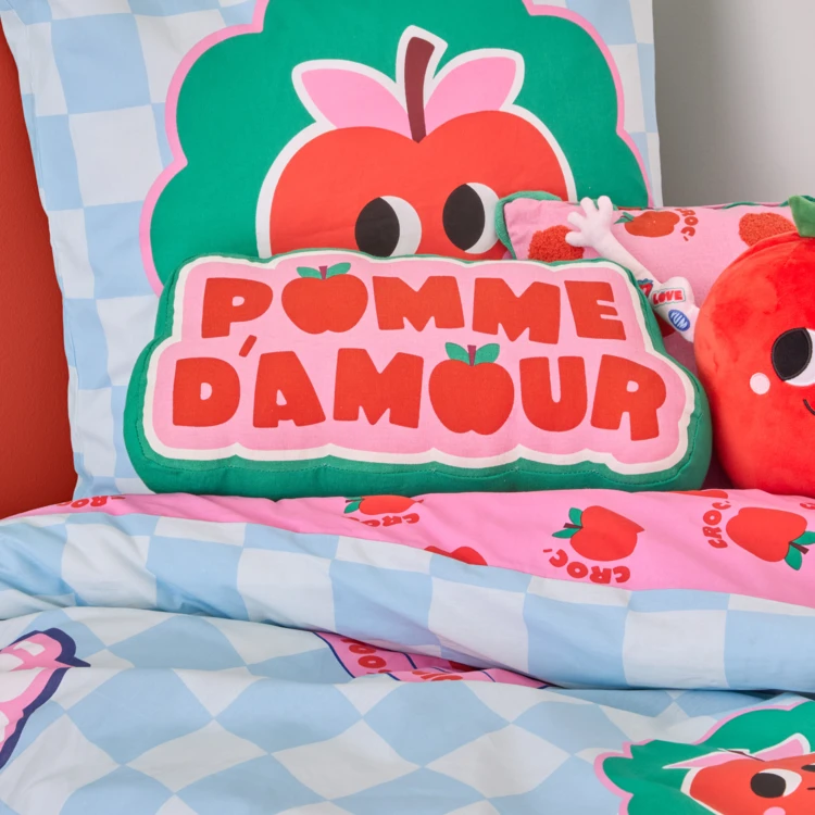 Coussin décoratif "Pomme d'amour"