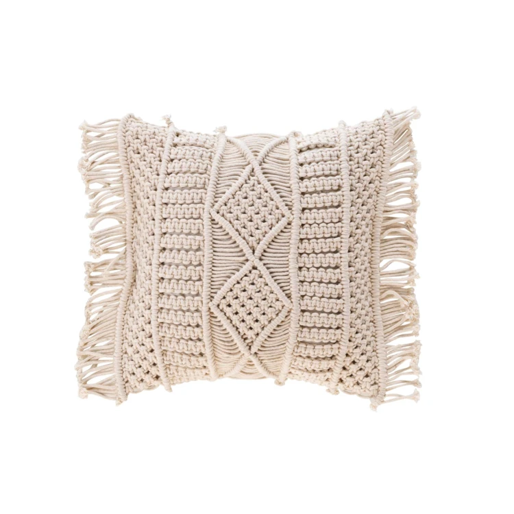 Cojín extraíble con flecos y macramé