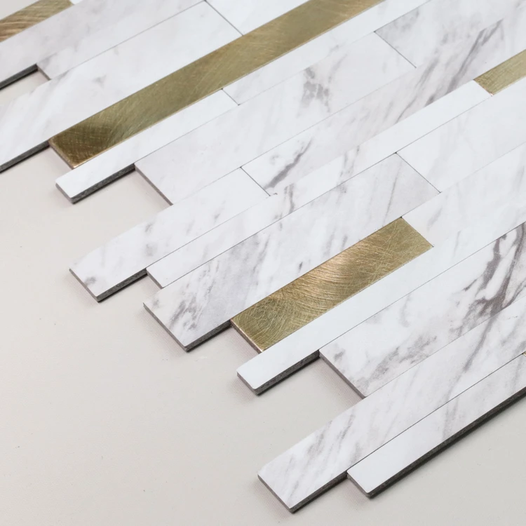 4er-Set selbstklebende 3D-Wanddekorationen mit Lamellenmuster