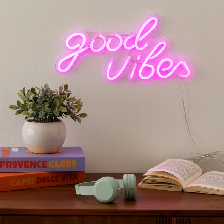 Néon LED mural Good Vibes