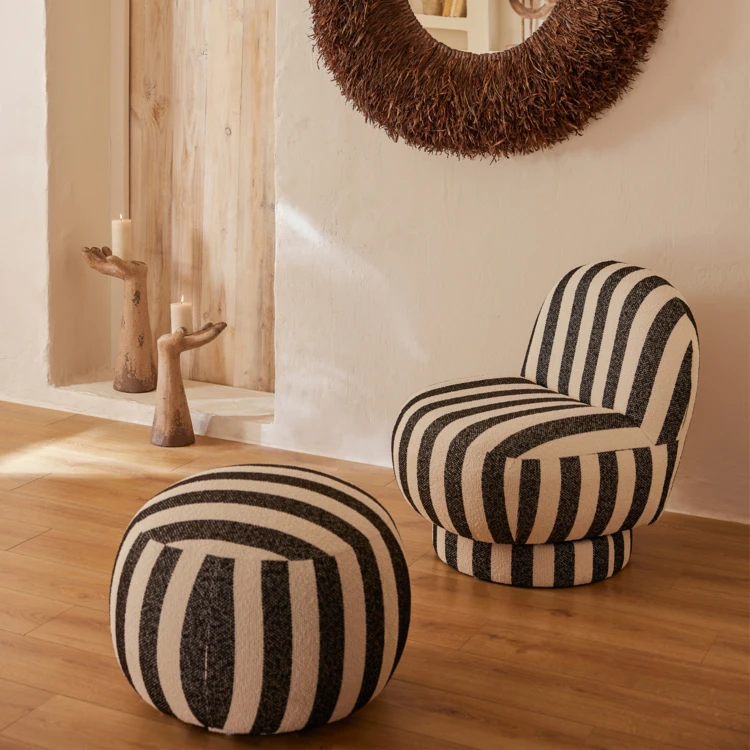 Pouf rond en tissu rayé