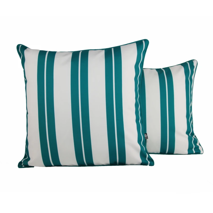 Coussin extérieur à rayures