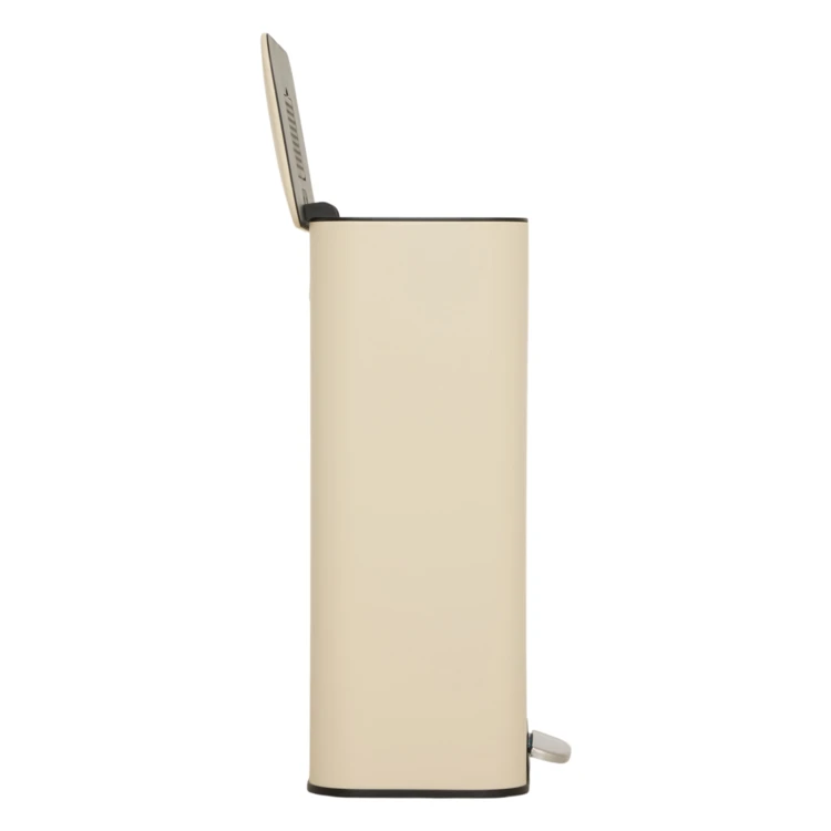 Rechteckiger Treteimer aus Metall mit Geruchsfilter