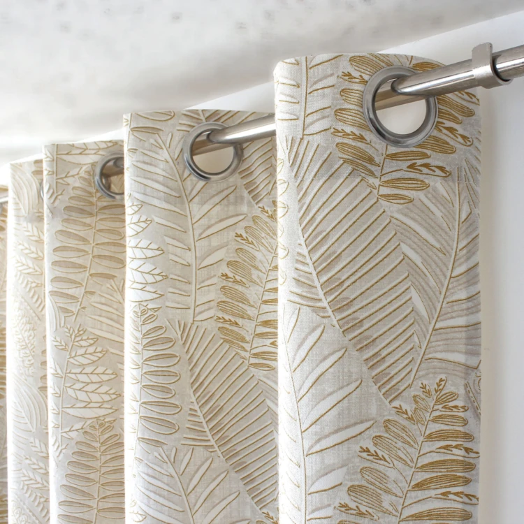 Vorhang mit Blättermuster aus recycelter Baumwolle