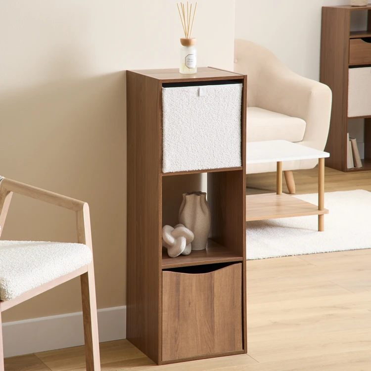 Regal mit 3 Fächern aus Spanplatten in Holzoptik