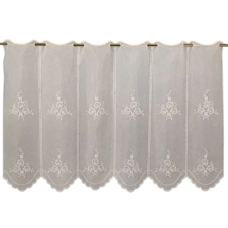 Bestickter Windschutz mit Blumenmotiven