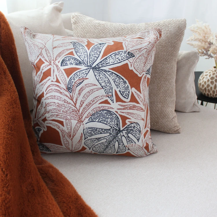 Coussin décoratif déhoussable motif feuillage tropical