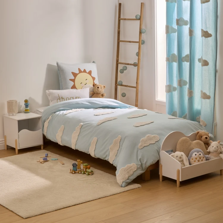 Parure de lit enfant 2 pièces coton tufté nuages housse + taie