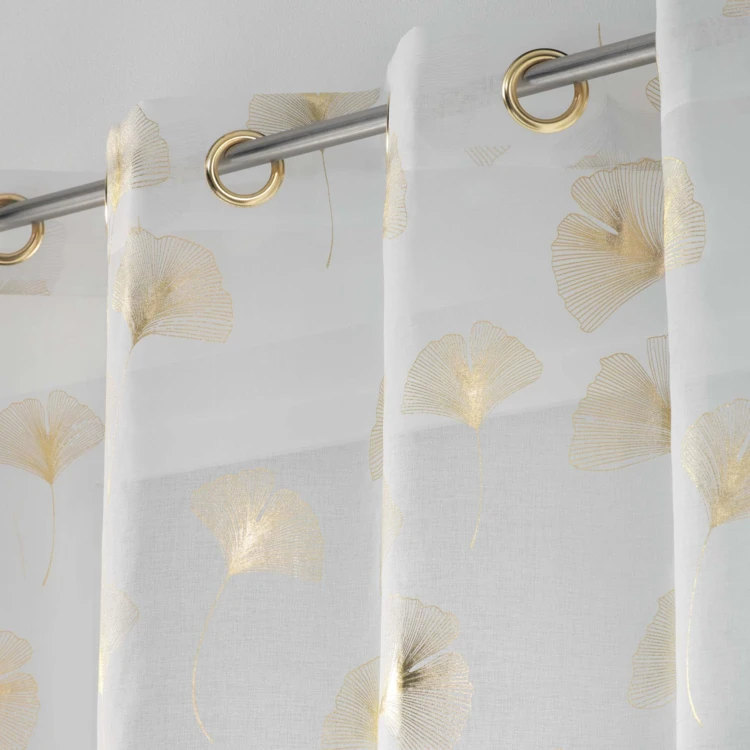 Voilage blanc et ginkgo  doré