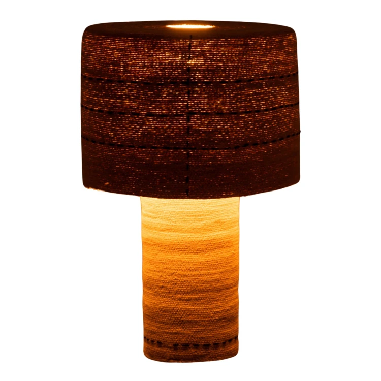 Tischlampe mit Punktmuster aus Seegras