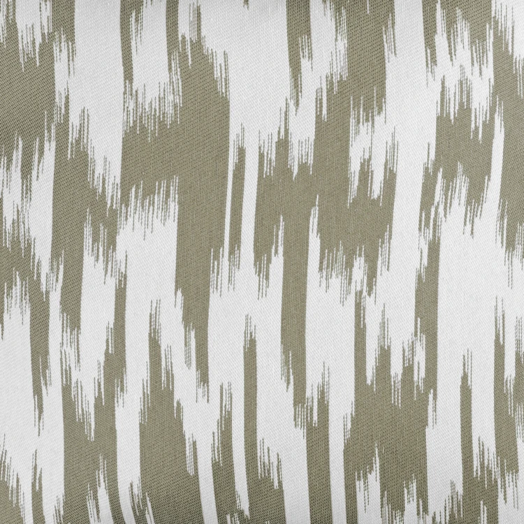Jacquardvorhang mit Ikat-Muster aus Upcycling-Garnen
