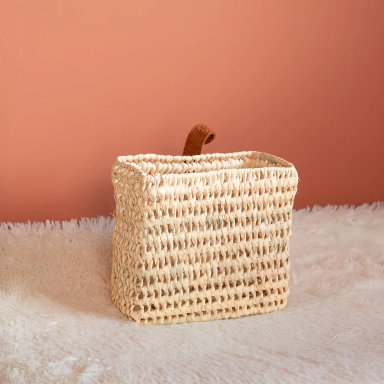 Panier à suspendre carré anse cuir