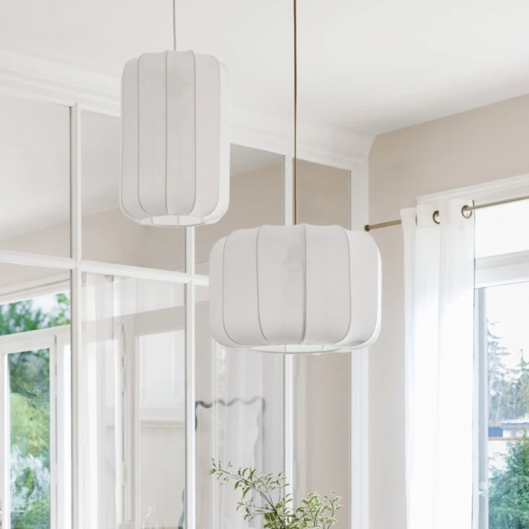 Suspension en coton blanc