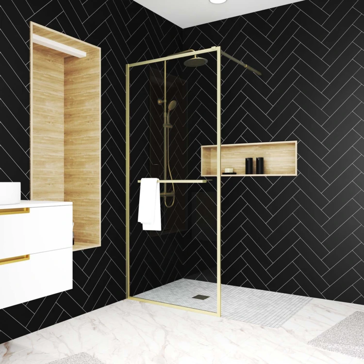 Paroi de douche à l’italienne avec étagère et porte-serviette