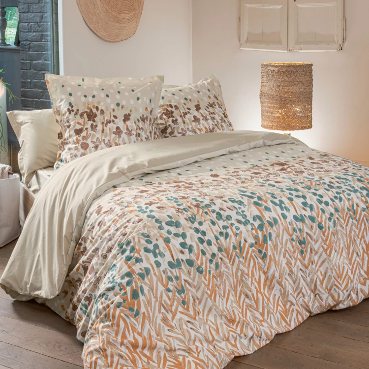 Set da letto in cotone con motivo floreale stilizzato e federe