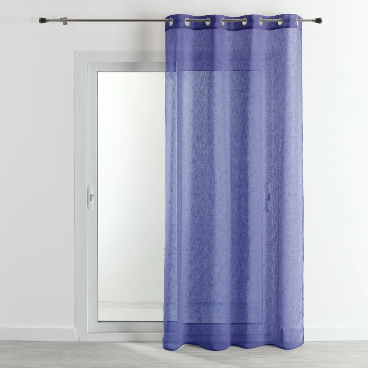 Cortinas com efeito linho