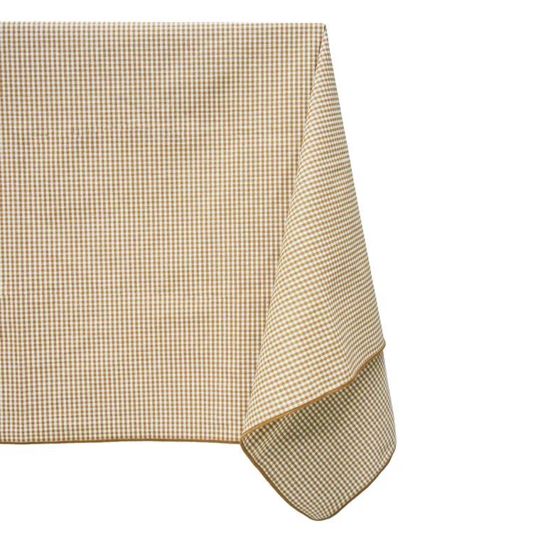 Nappe rectangulaire enduite à carreaux