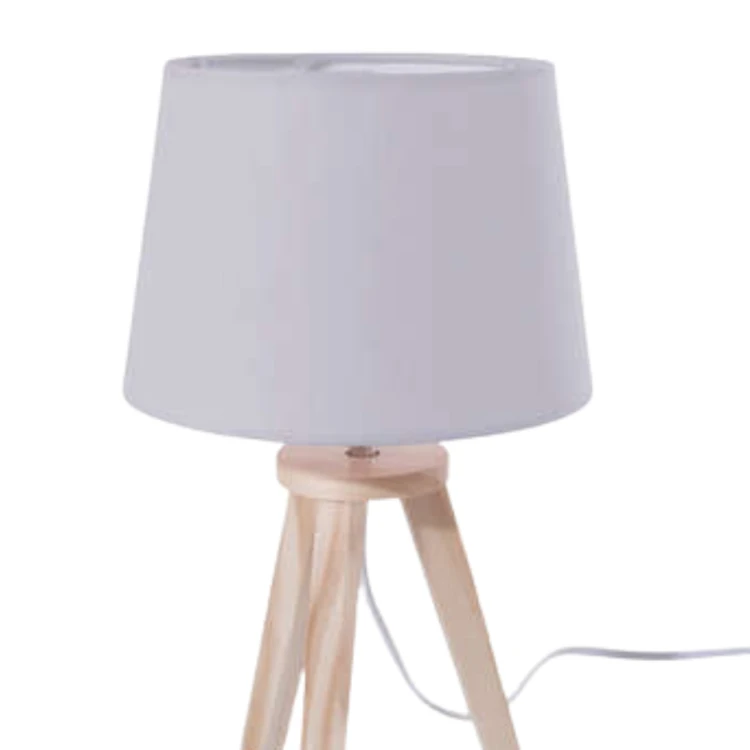 Houten driepootlamp