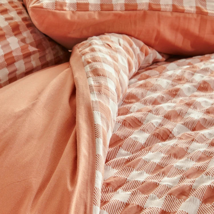 Parure de lit réversible texturée 3 pièces vichy housse + taies