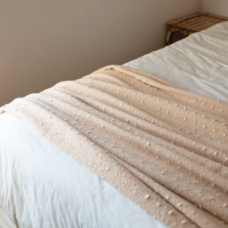 Bedloper / Gestippelde mohair stola