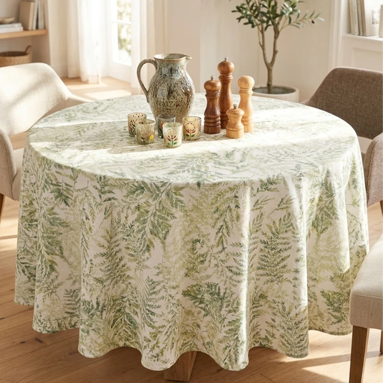 Runde Tischdecke aus Poly-Baumwolle mit fleckabweisender Beschichtung und Farnmuster
