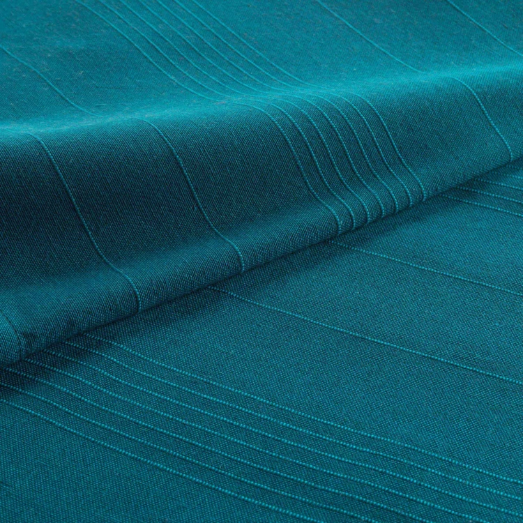 Plaid polycoton léger et polyvalent