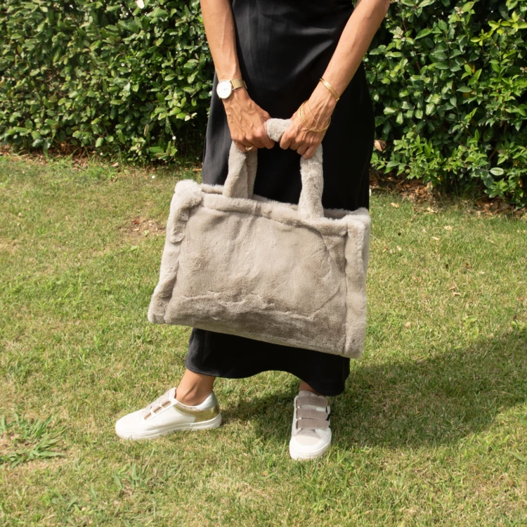 Sac cabas effet doudou avec fermeture aimantée