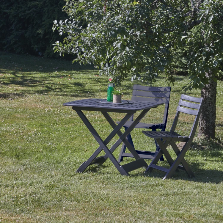 Ensemble table et chaises pliantes