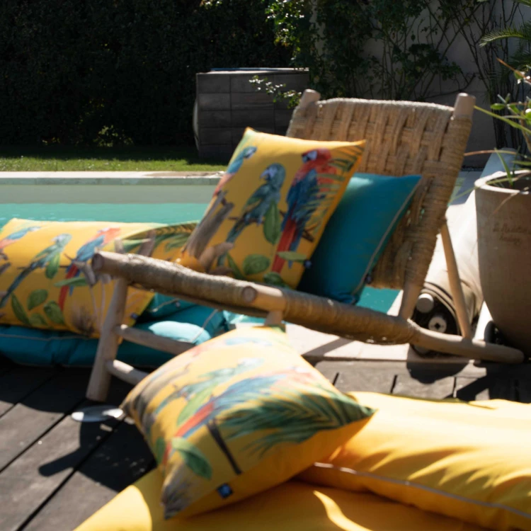 Coussin outdoor imprimé perroquets