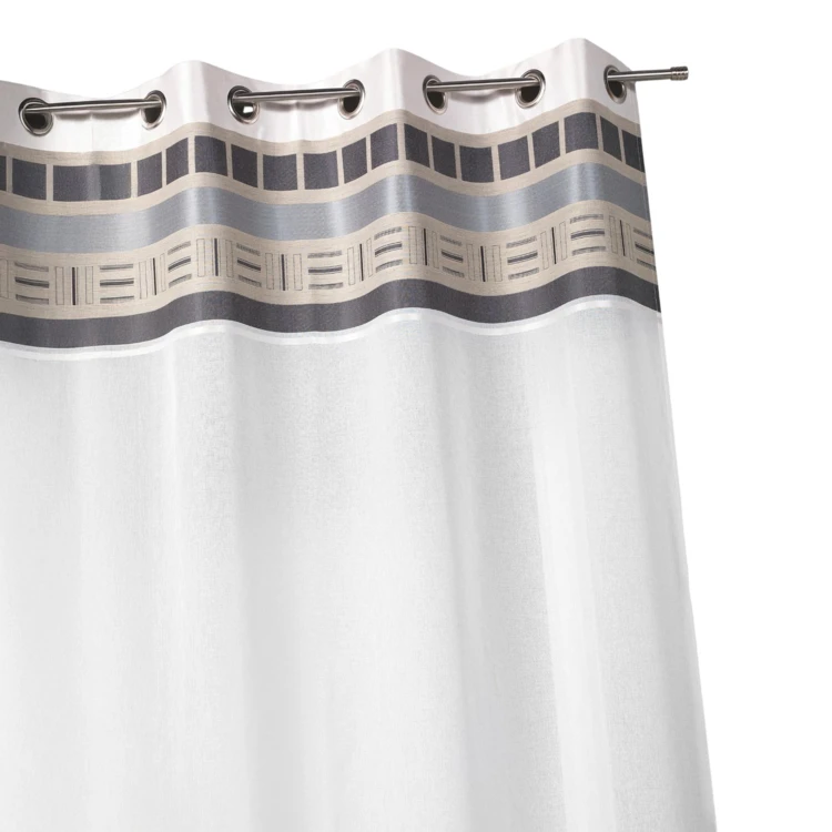 Vorhang mit High-Design-Vorsatzschale