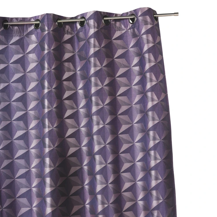 Cortina opaca em jacquard com motivos geométricos