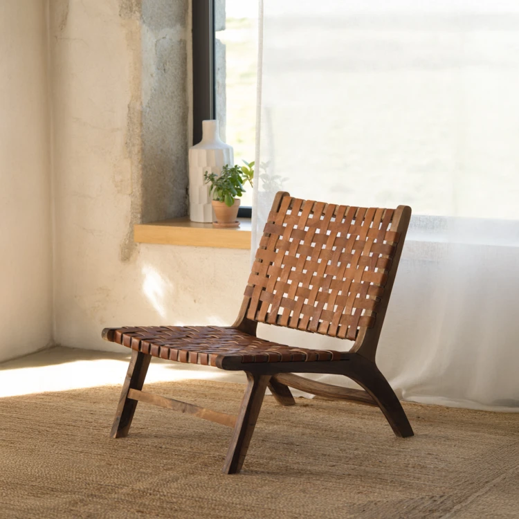 Fauteuil Lounge bois de noyer et cuir