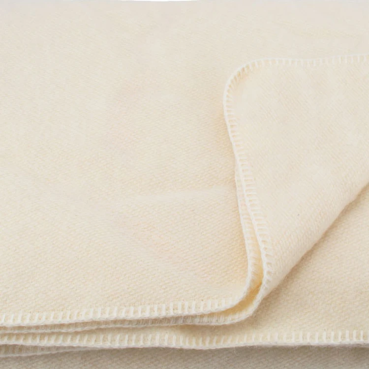 Plaid ou couverture chaude laine et mohair