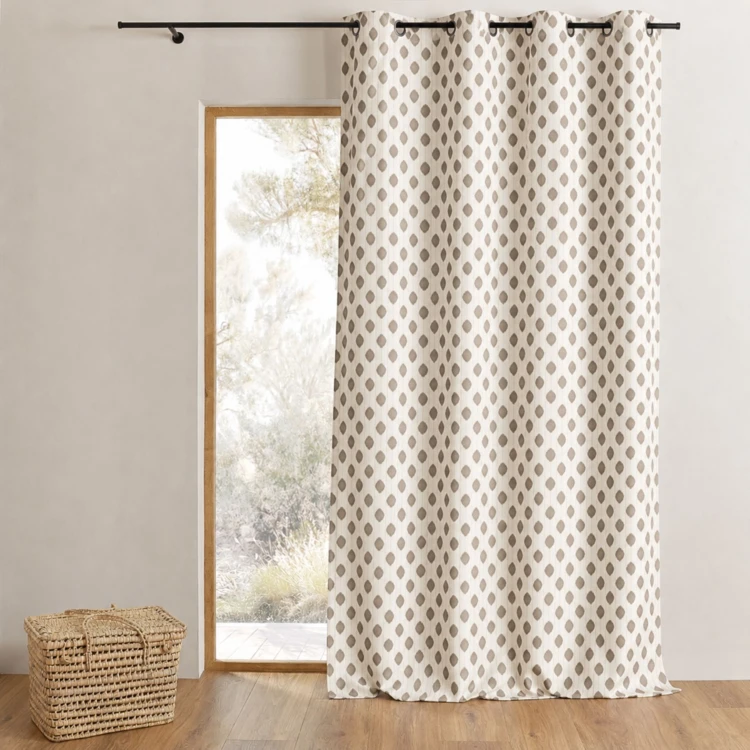 Cortina jacquard com motivos arredondados, de peso