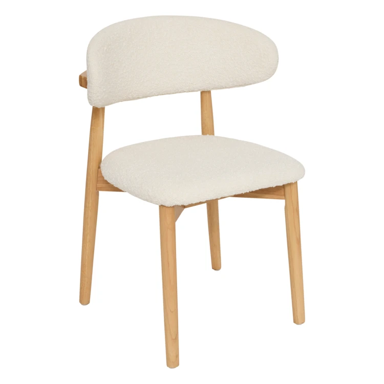 Silla de madera maciza con respaldo acolchado