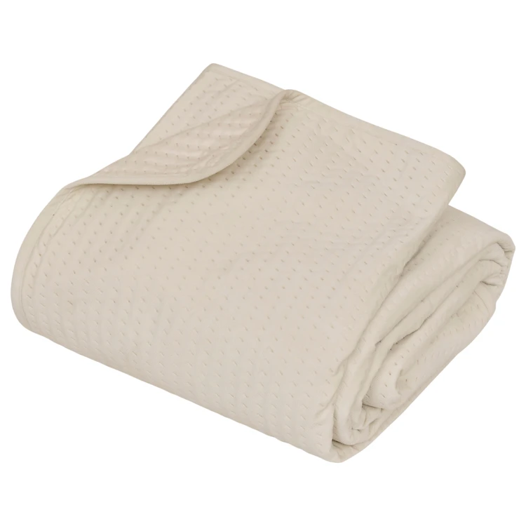 Dessus de lit matelassé avec 2 taies assorties