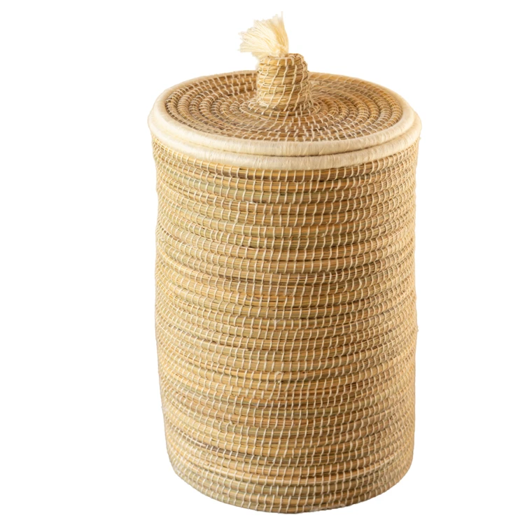 Cesto para roupa suja em fibras vegetais e lã