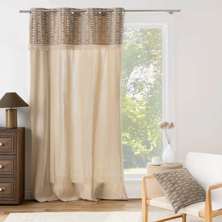 Coussin décoratif déhoussable en jacquard à motif géométrique