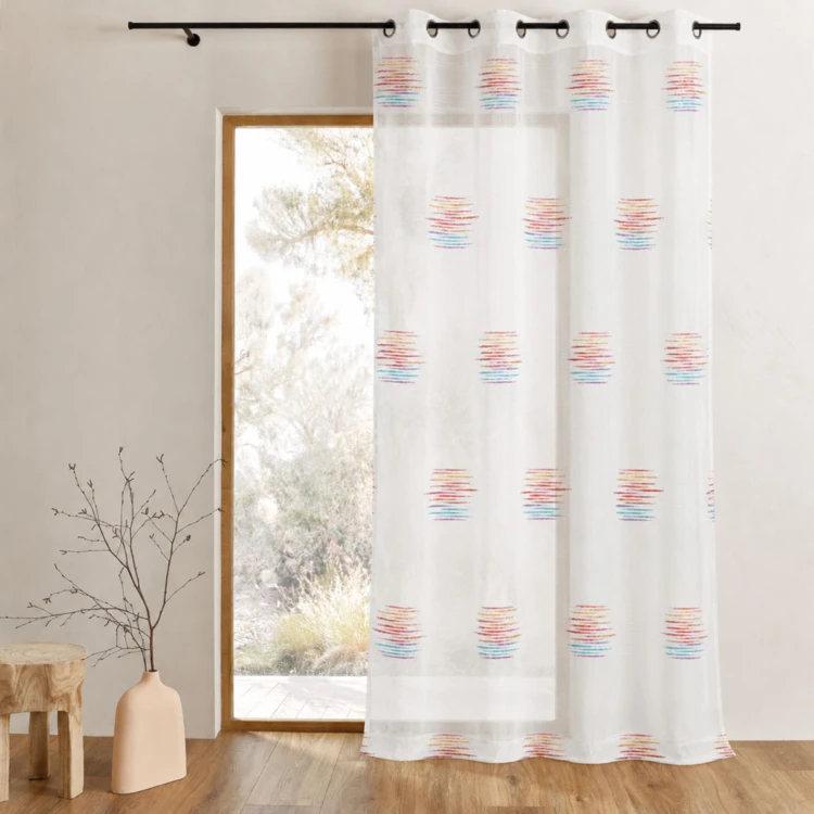 Jacquard-Vorhang mit grafischen Mustern